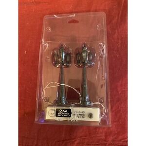 Lemax Village Collectibles Old English‎ Street Lamp Set 2  34902A Lighting 2003